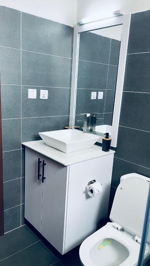 Zane Apartments In Rebero Heights Kigali Ngoại thất bức ảnh